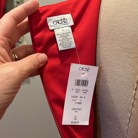 Stunning Elegant Vintage Caché Red Fitted Asymmetrical Neckline Dress NWT - Picture 8 of 15